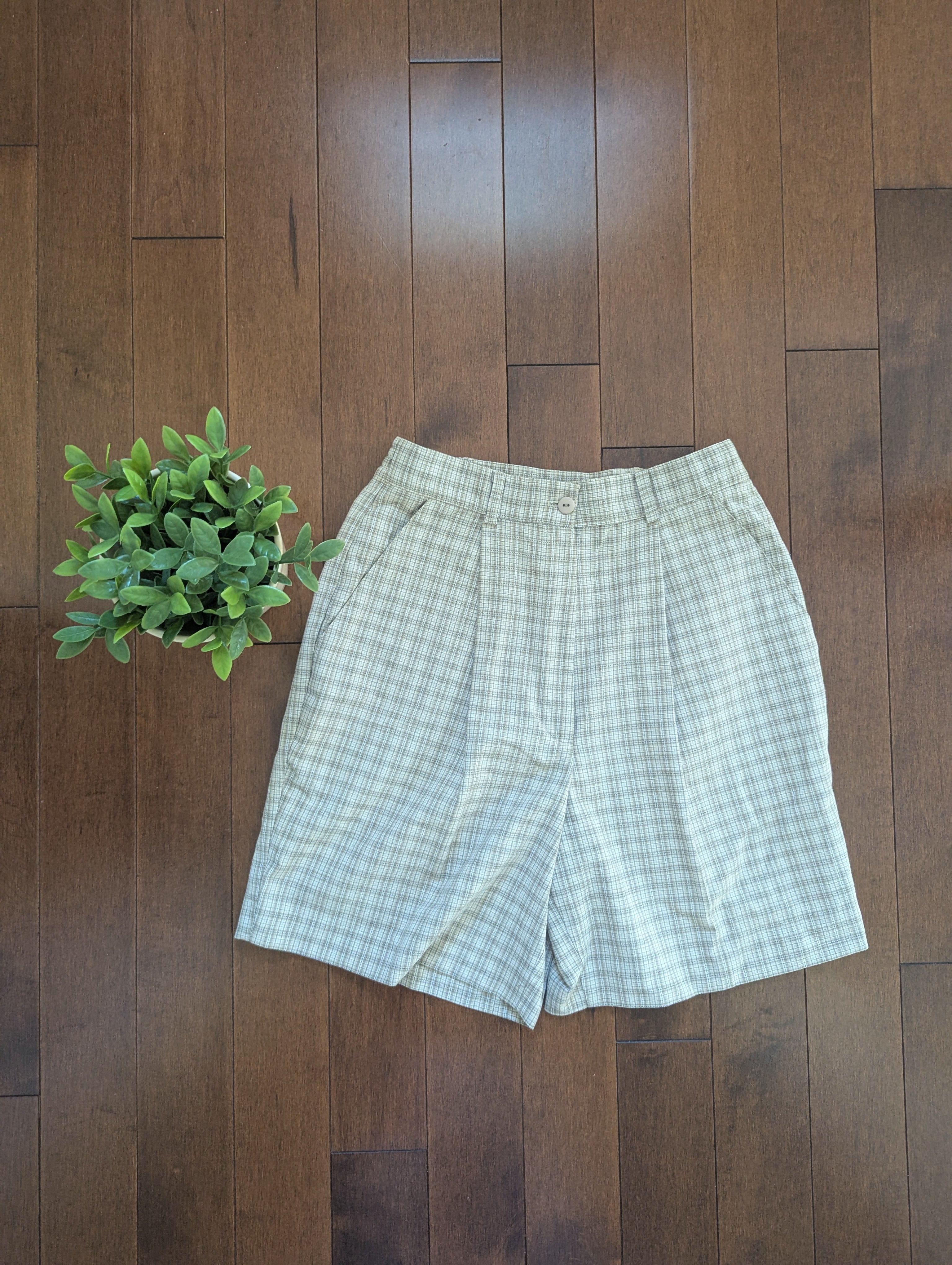 NEUTRAL GINGHAM PRINT VINTAGE 1990s TROUSER SHORTS