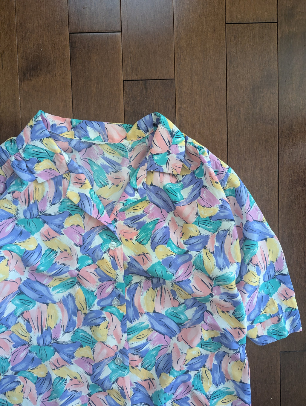PASTEL FLORAL Y2K VINTAGE BUTTON UP TOP