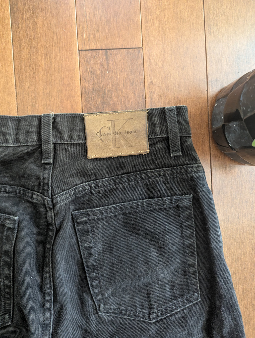 CALVIN KLEIN VINTAGE 1990s BLACK WASH JEANS