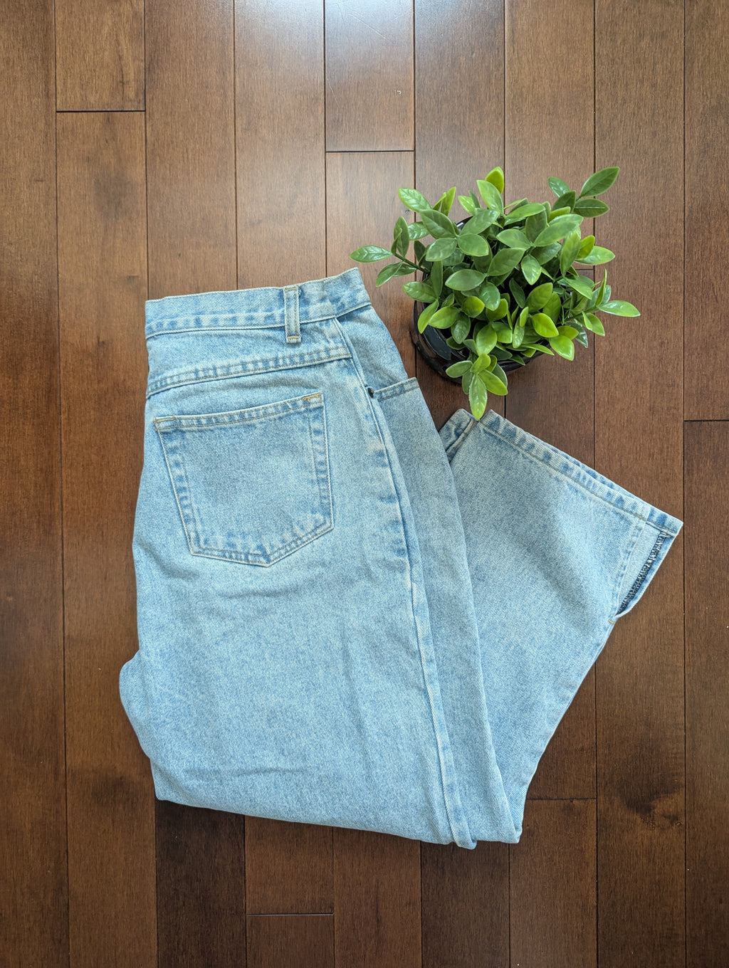 BILL BLASS SLIT DETAIL VINTAGE ANKLE CUT JEANS
