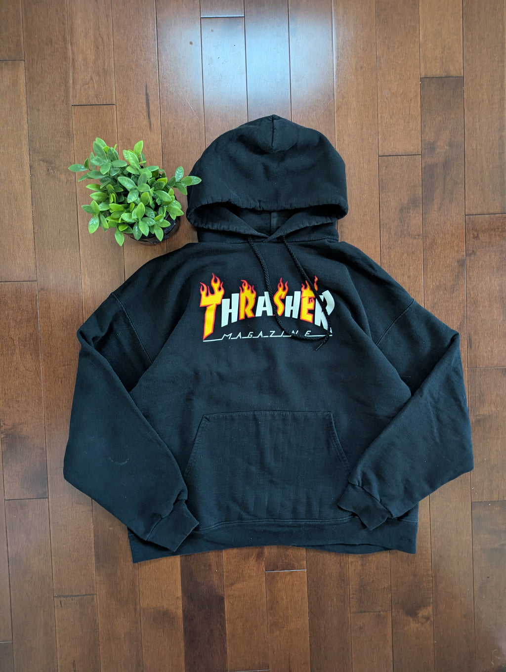 THRASHER MAGAZINE VINTAGE 1990s PULLOVER HOODIE