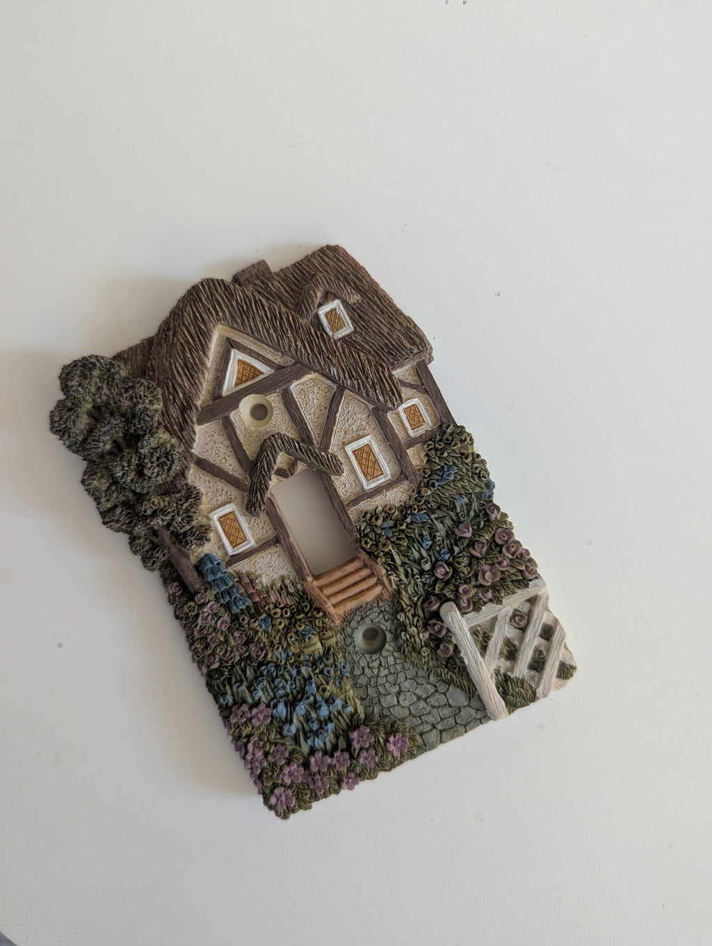 COTTAGE VILLAGE HOME VINTAGE 1990s LIGHT SWITCH COVER