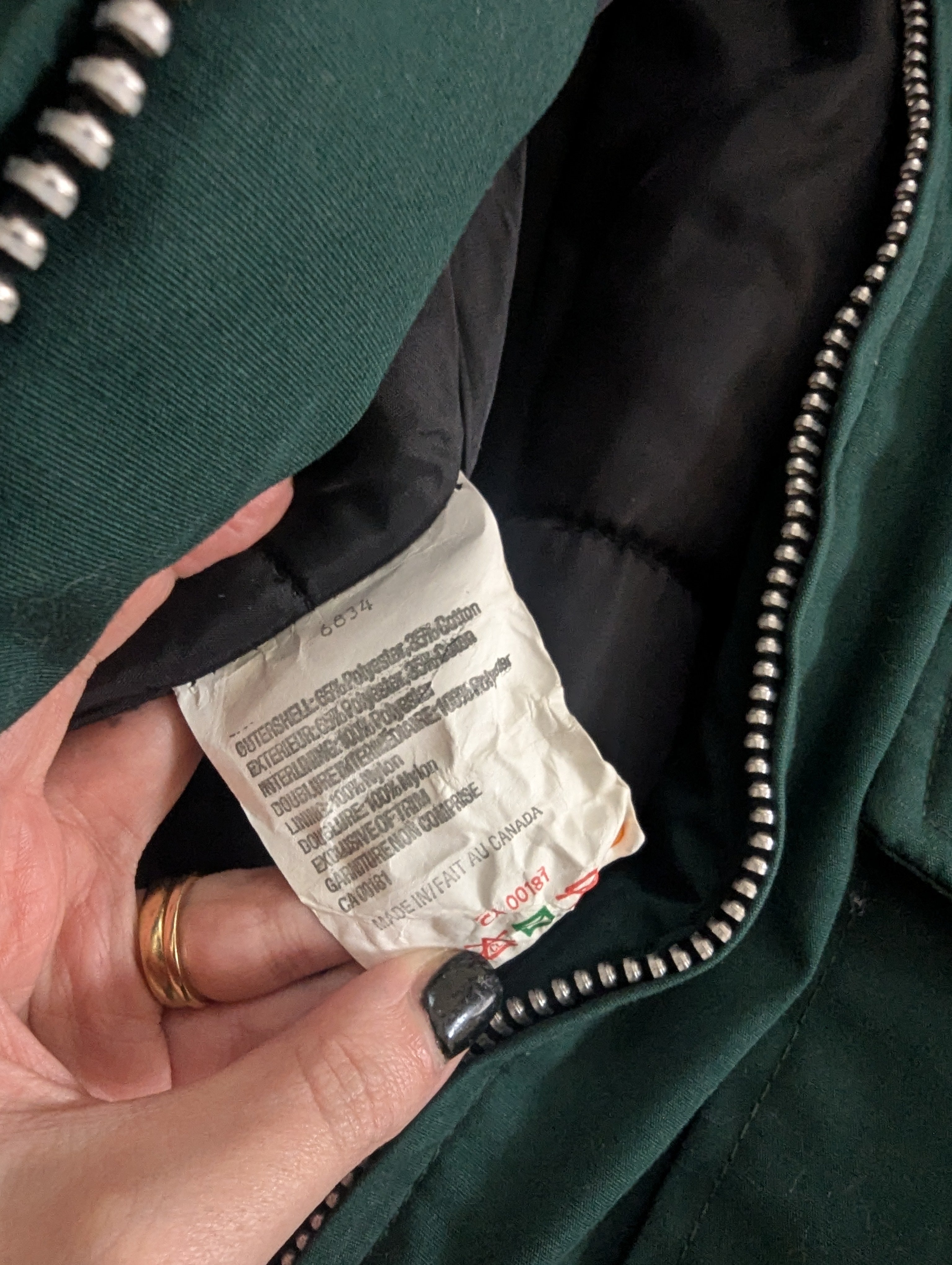 MONTMAC ARISTOCAT BY RICE SPORTSWEAR CORDUROY COLLAR VINTAGE 1980s PUFFER JACKET