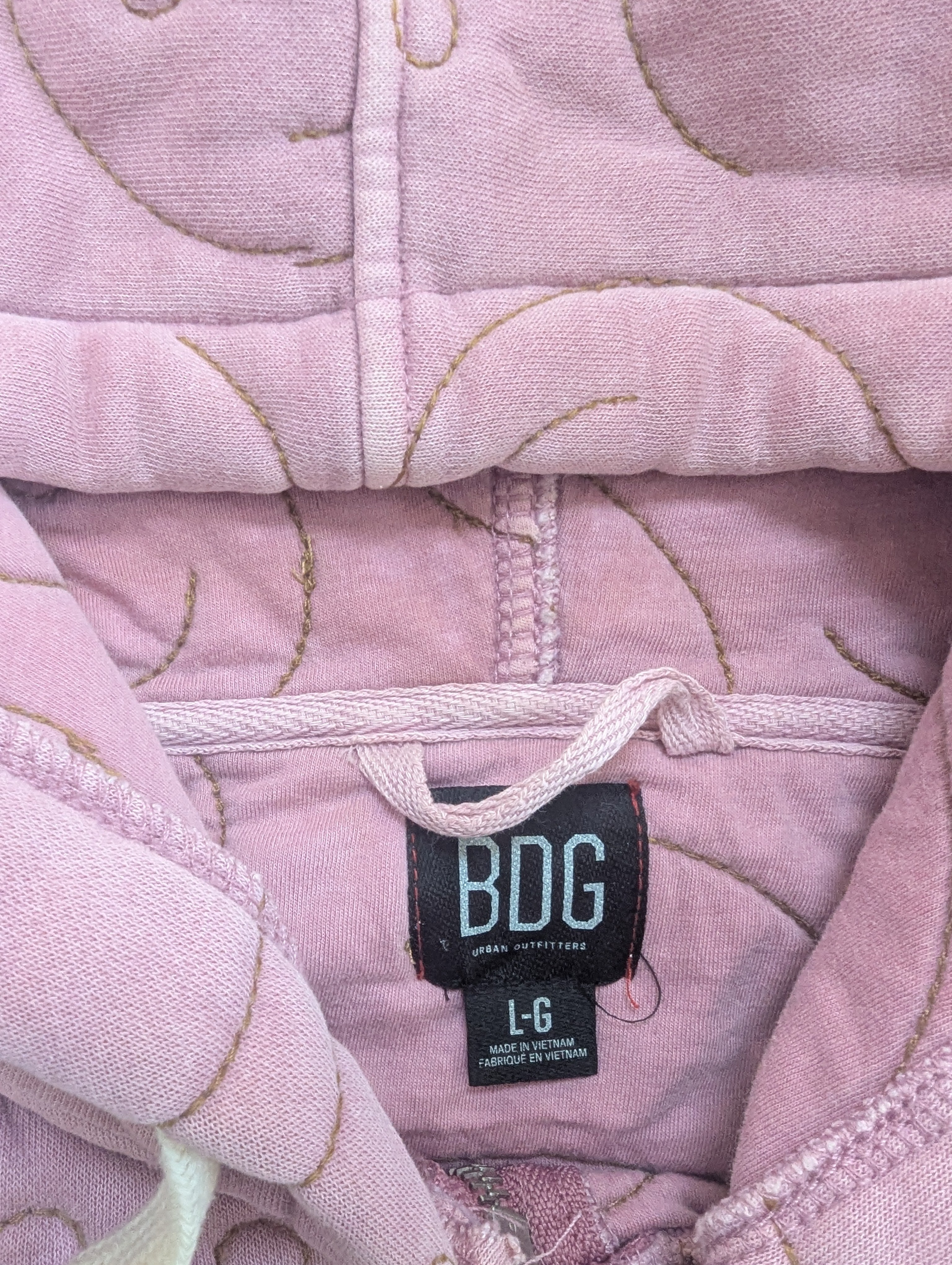 BDG URBAN OUTFITTERS SMILEY QUILTED ZIP UP HOODIE