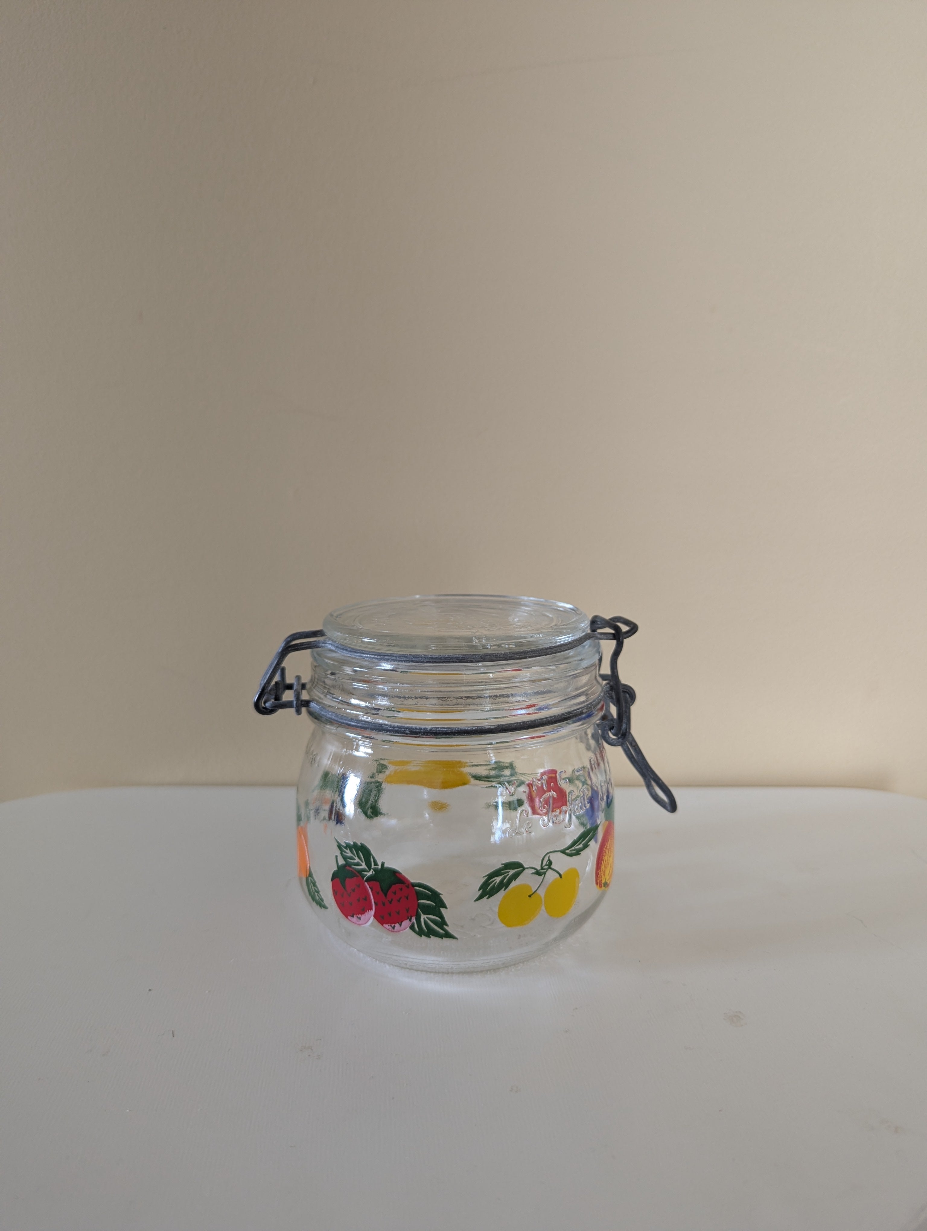 FRUIT PRINT VINTAGE 1970s GLASS SNAP LID JAR
