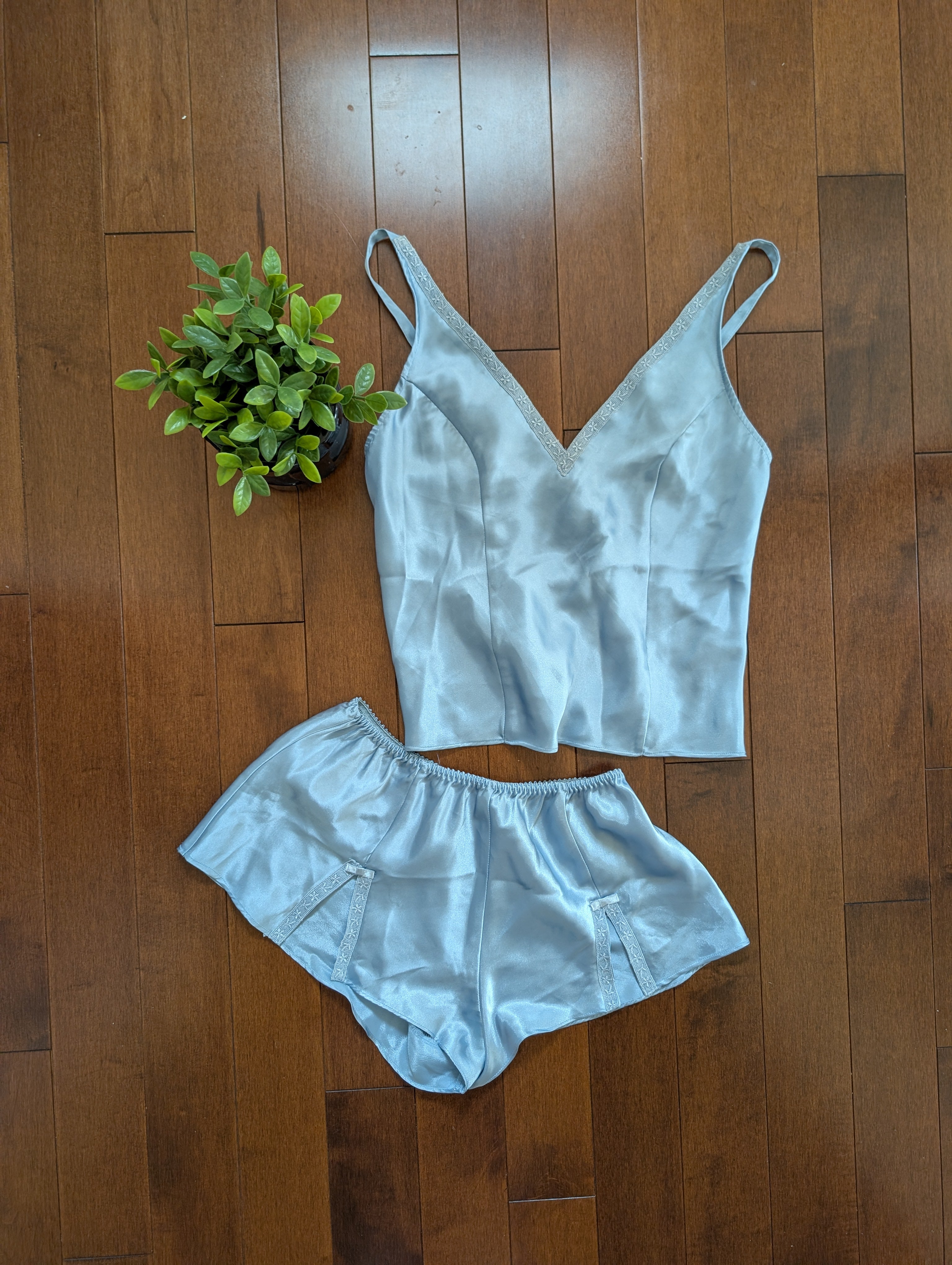 LA SENZA BABY BLUE VINTAGE Y2K SATIN PJ SET