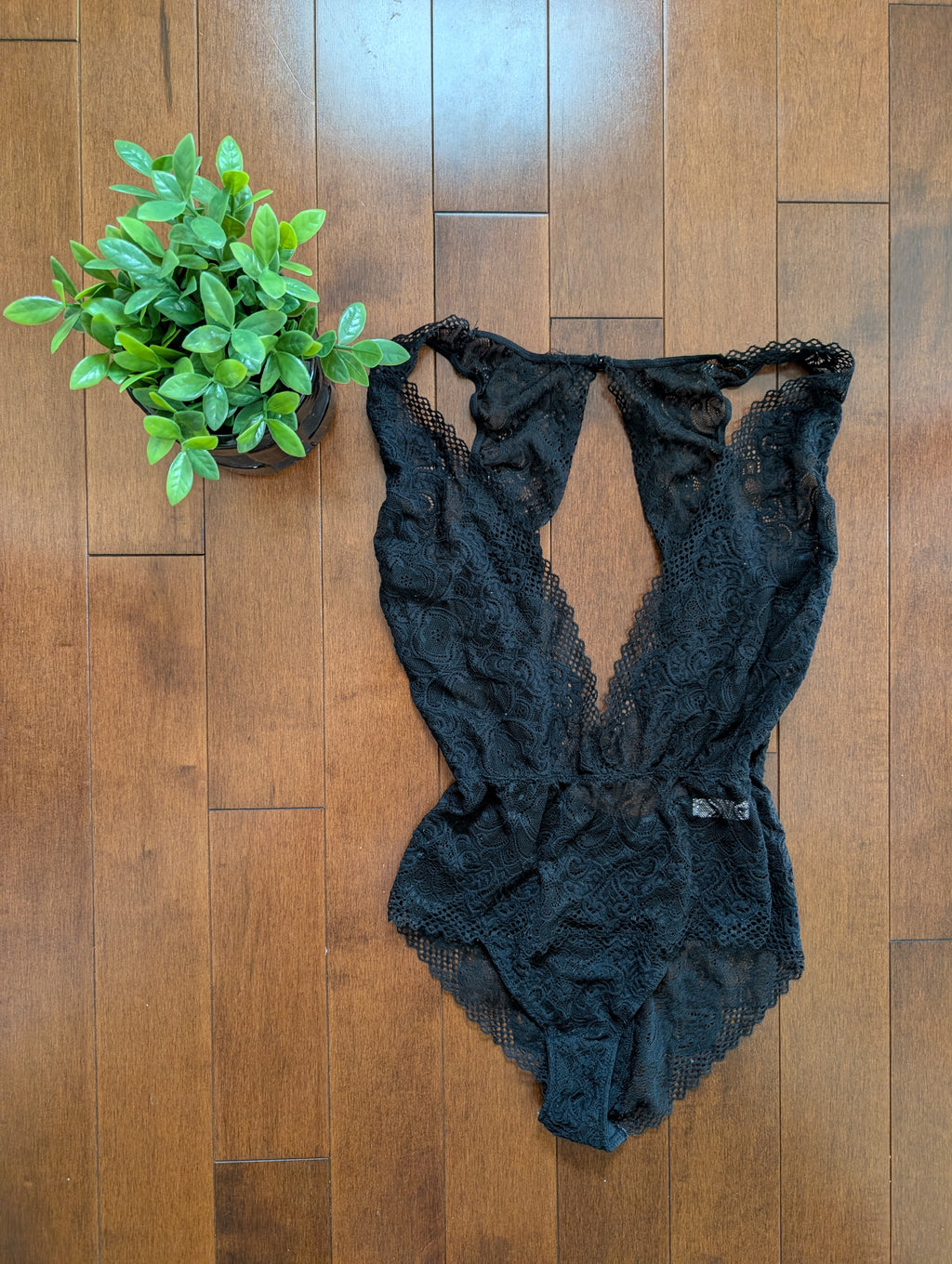 LACEY HALTER VINTAGE Y2K LINGERIE BODYSUIT