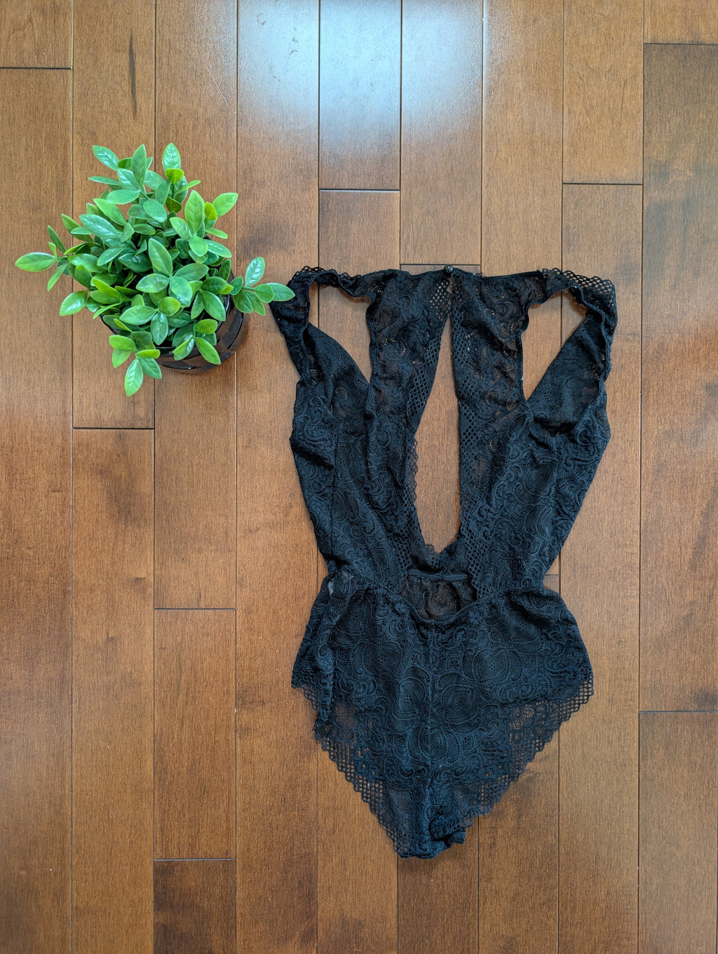 LACEY HALTER VINTAGE Y2K LINGERIE BODYSUIT