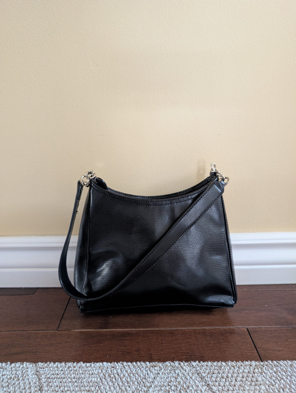BASIC BLACK VINTAGE Y2K SHOULDER BAG