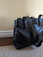 DANIER VINTAGE Y2K BLACK LEATHER SHOULDER BAG