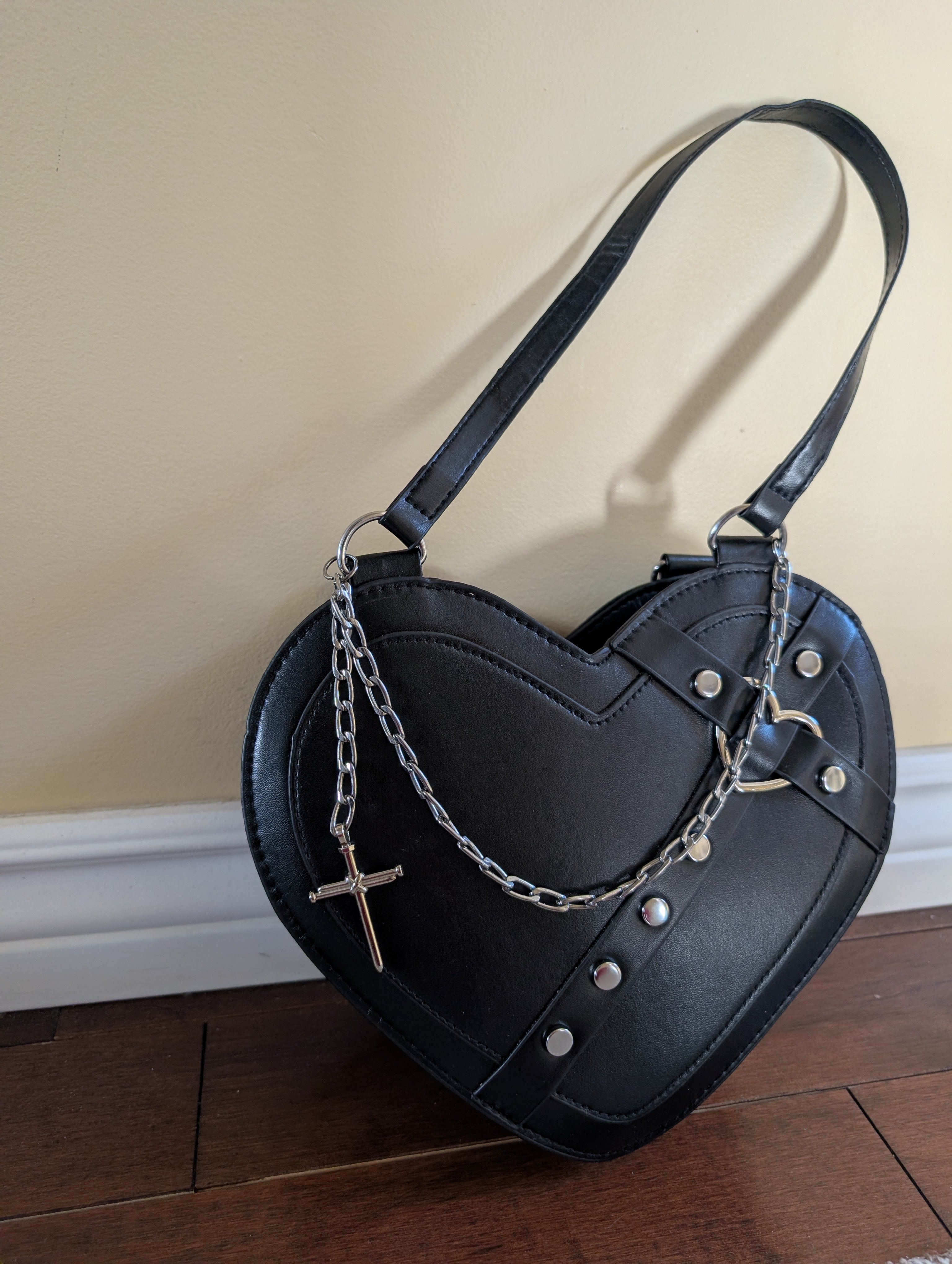 PUNK GOTH VINTAGE Y2K HEART SHAPED SHOULDER BAG