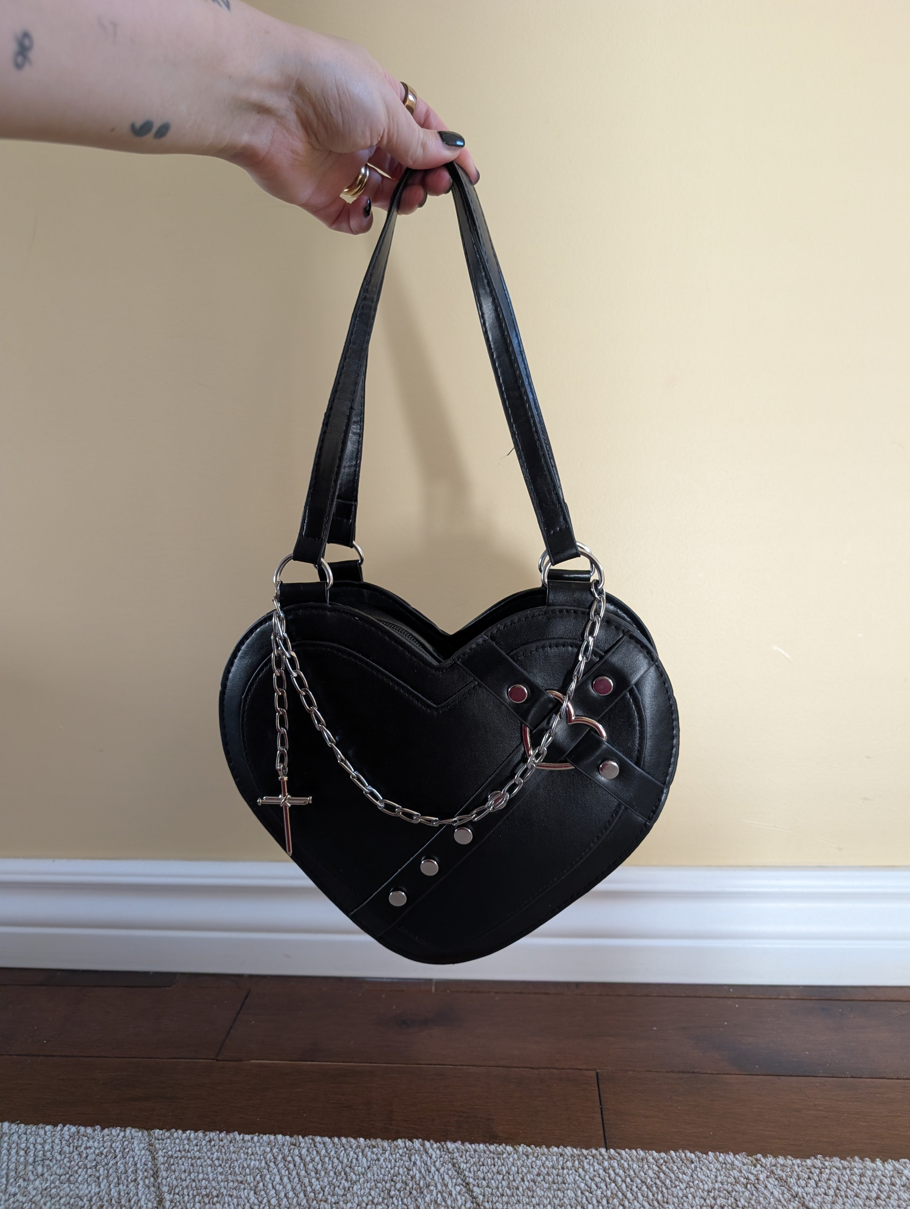 PUNK GOTH VINTAGE Y2K HEART SHAPED SHOULDER BAG