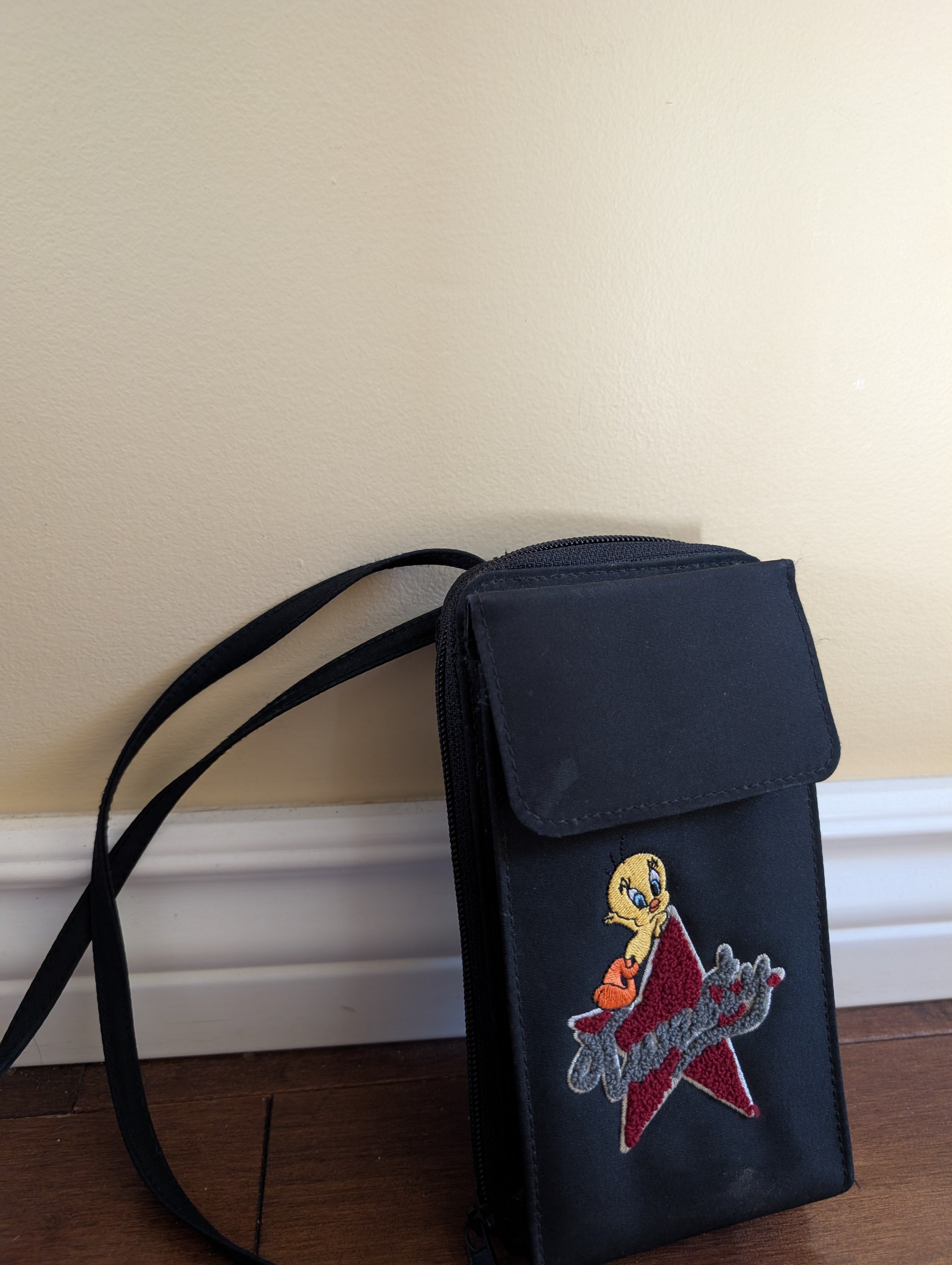LOONEY TUNES TWEETY VINTAGE Y2K WALLET PURSE