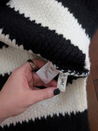 BLACK & WHITE STRIPE CHUNKY KNIT VINTAGE SWEATER VEST