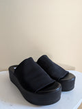 STEVE MADDEN SLINKY CHUNKY Y2K SANDALS