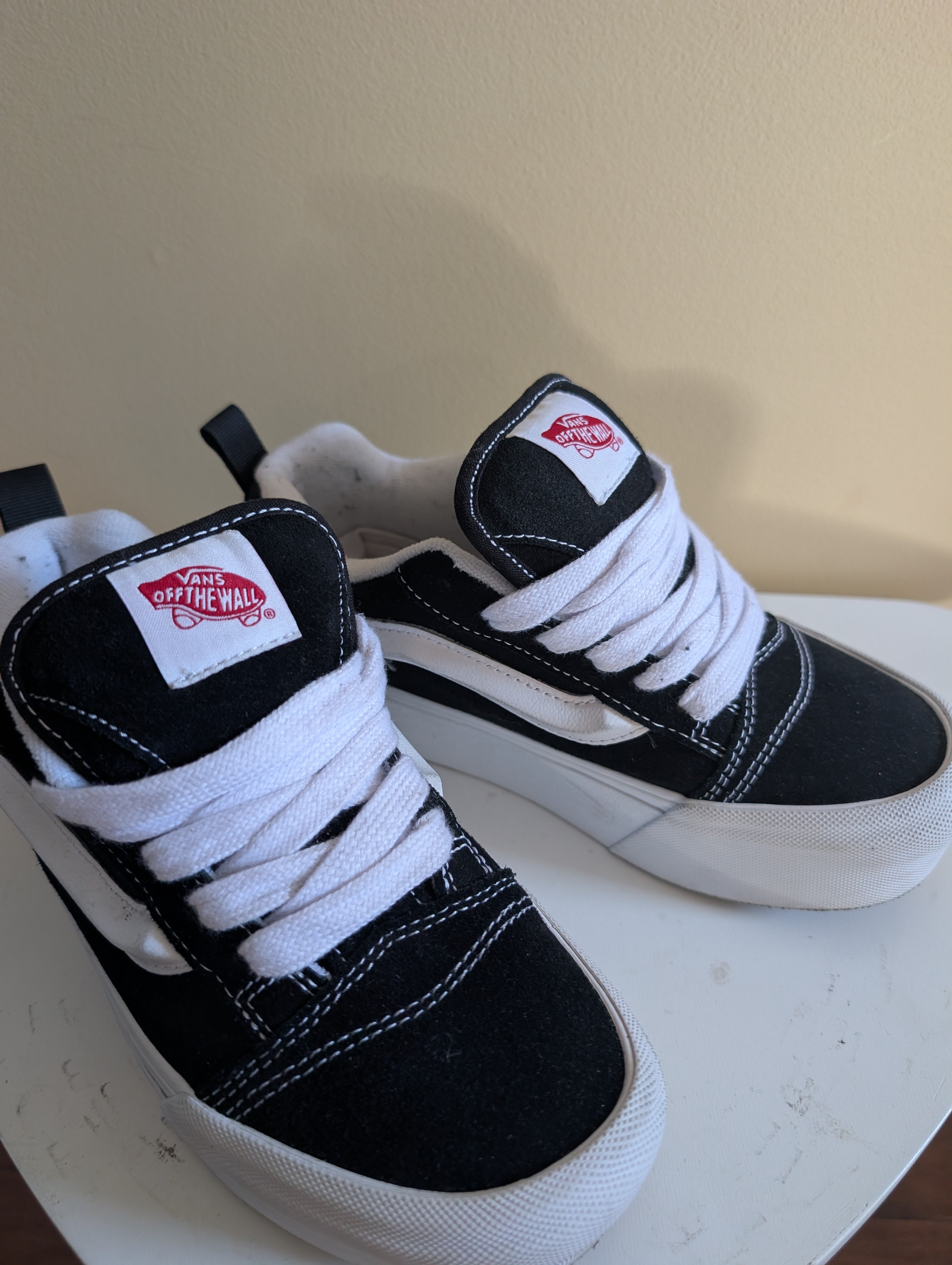 VANS KNU STACK SNEAKERS