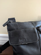 ROOTS 90s LEATHER VINTAGE CROSSBODY BAG