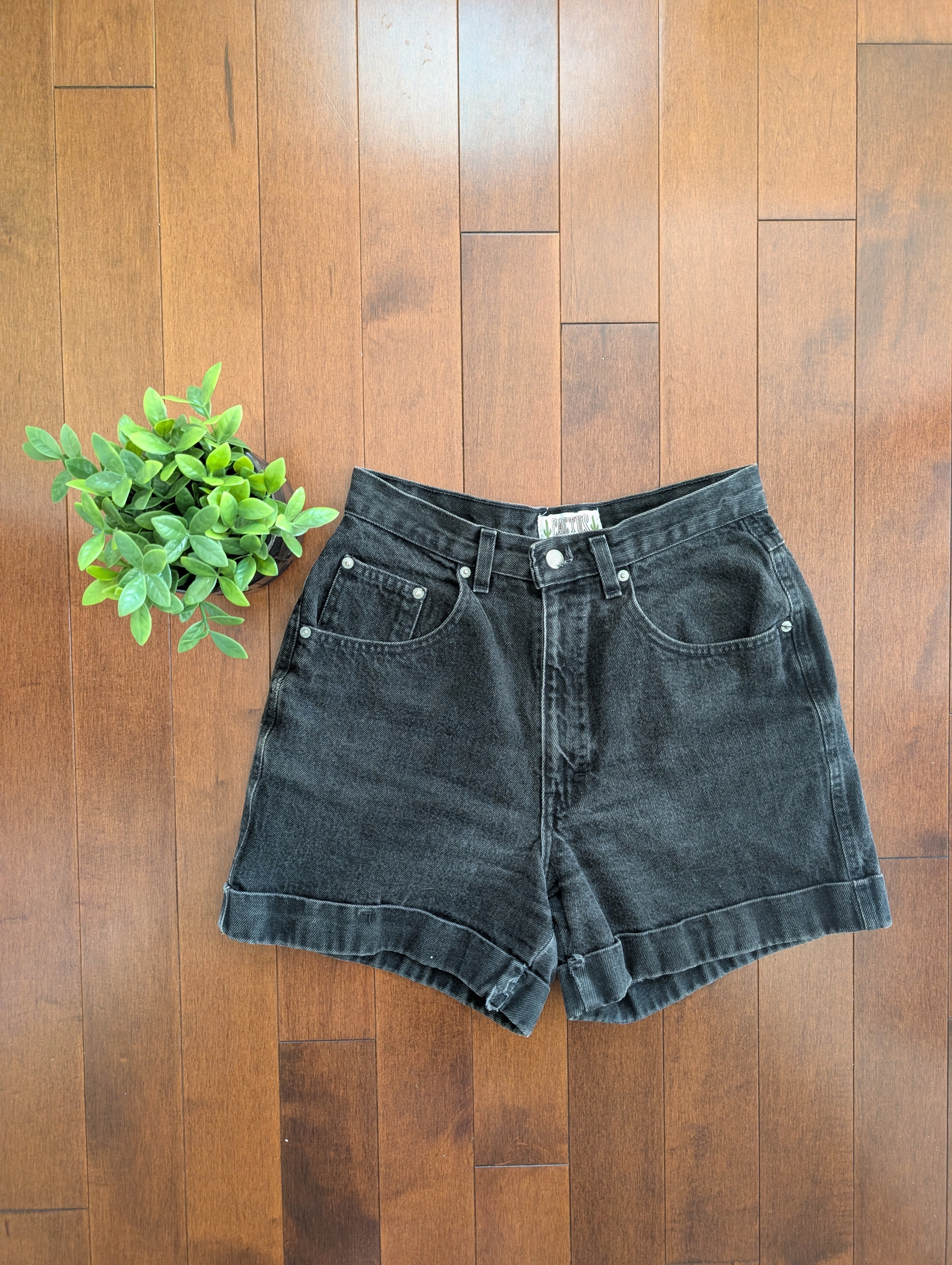 WASHED BLACK 90s VINTAGE JEAN SHORTS
