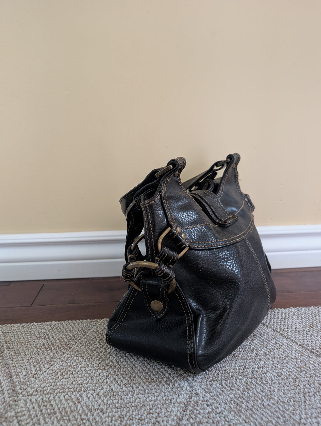 ALDO Y2K VINTAGE BUCKLE DETAIL SHOULDER BAG