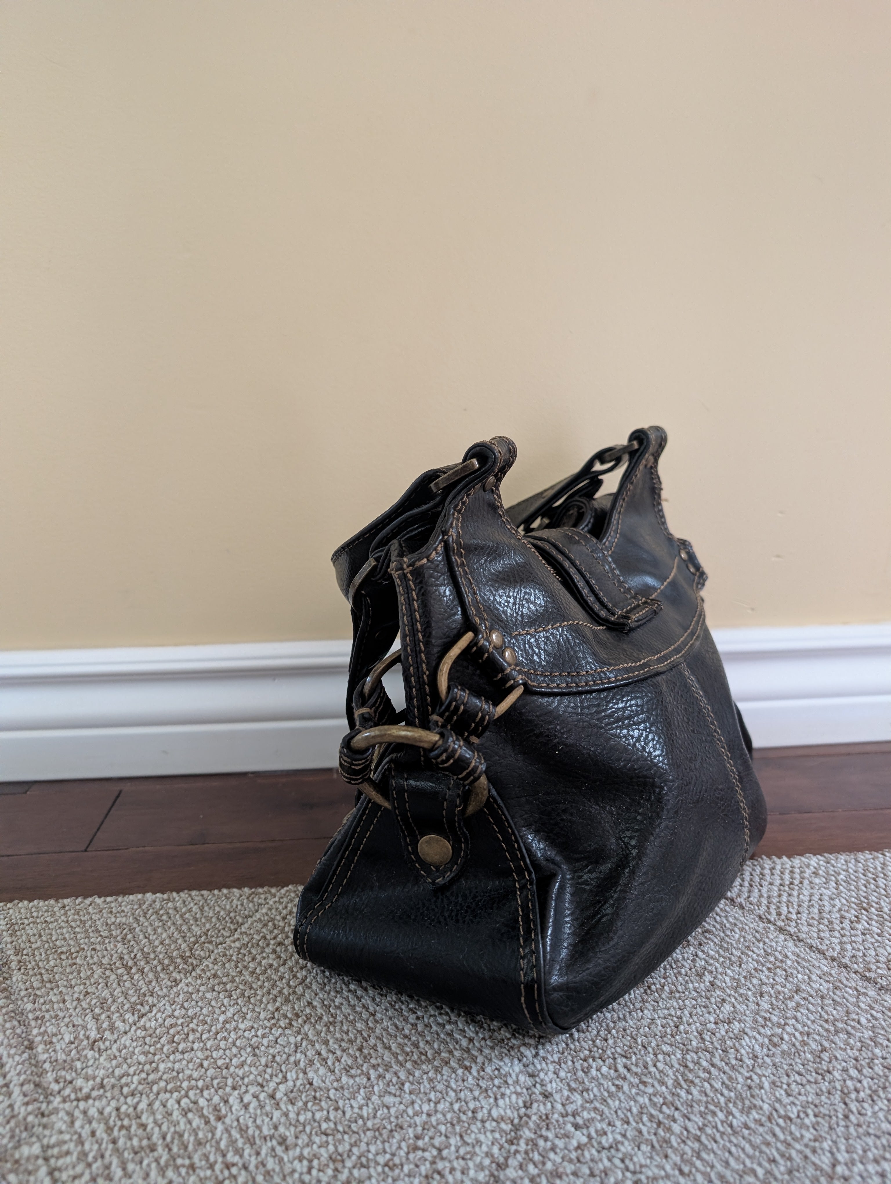 ALDO Y2K VINTAGE BUCKLE DETAIL SHOULDER BAG