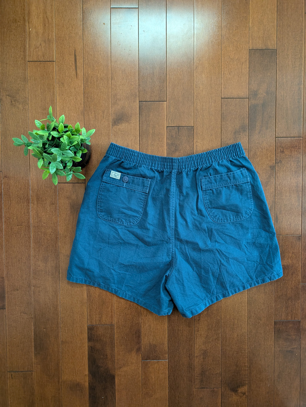 SEA BLUE VINTAGE UTILITY CARGO SHORTS