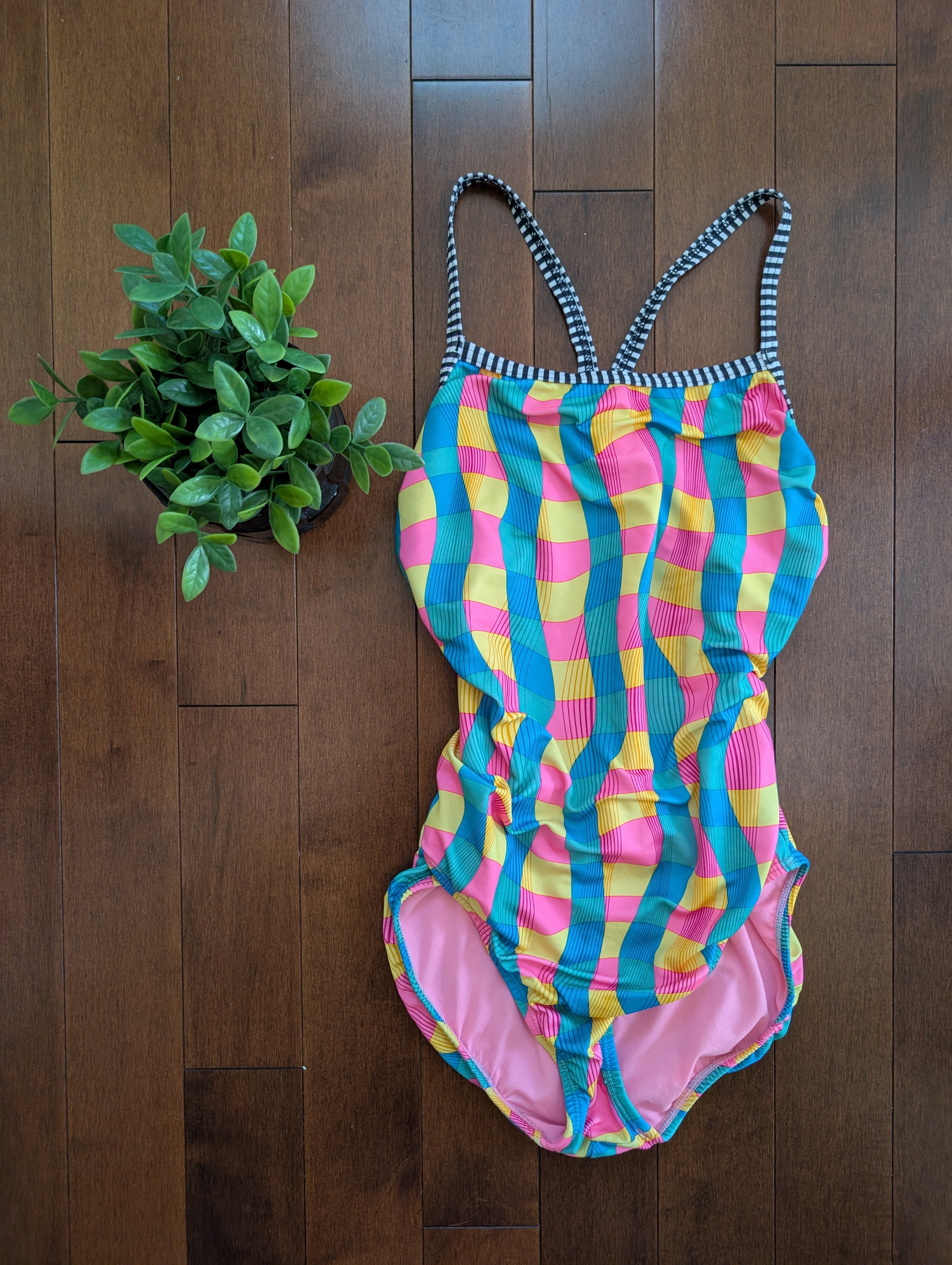 COLORFUL CHECKER PRINT 90s VINTAGE SWIMSUIT
