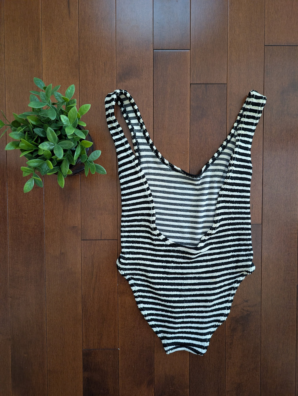 CROCHET KNIT VINTAGE 90s STRIPED SWIMSUIT