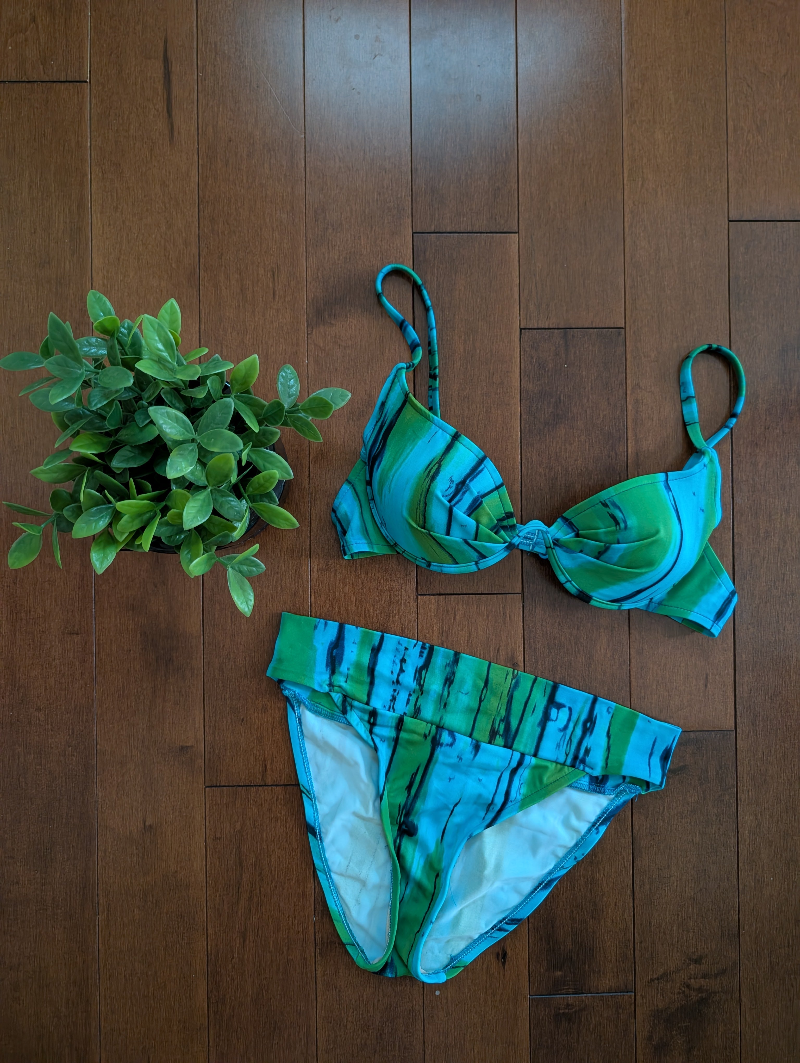 STRIPEY TIE DYE Y2K VINTAGE BIKINI