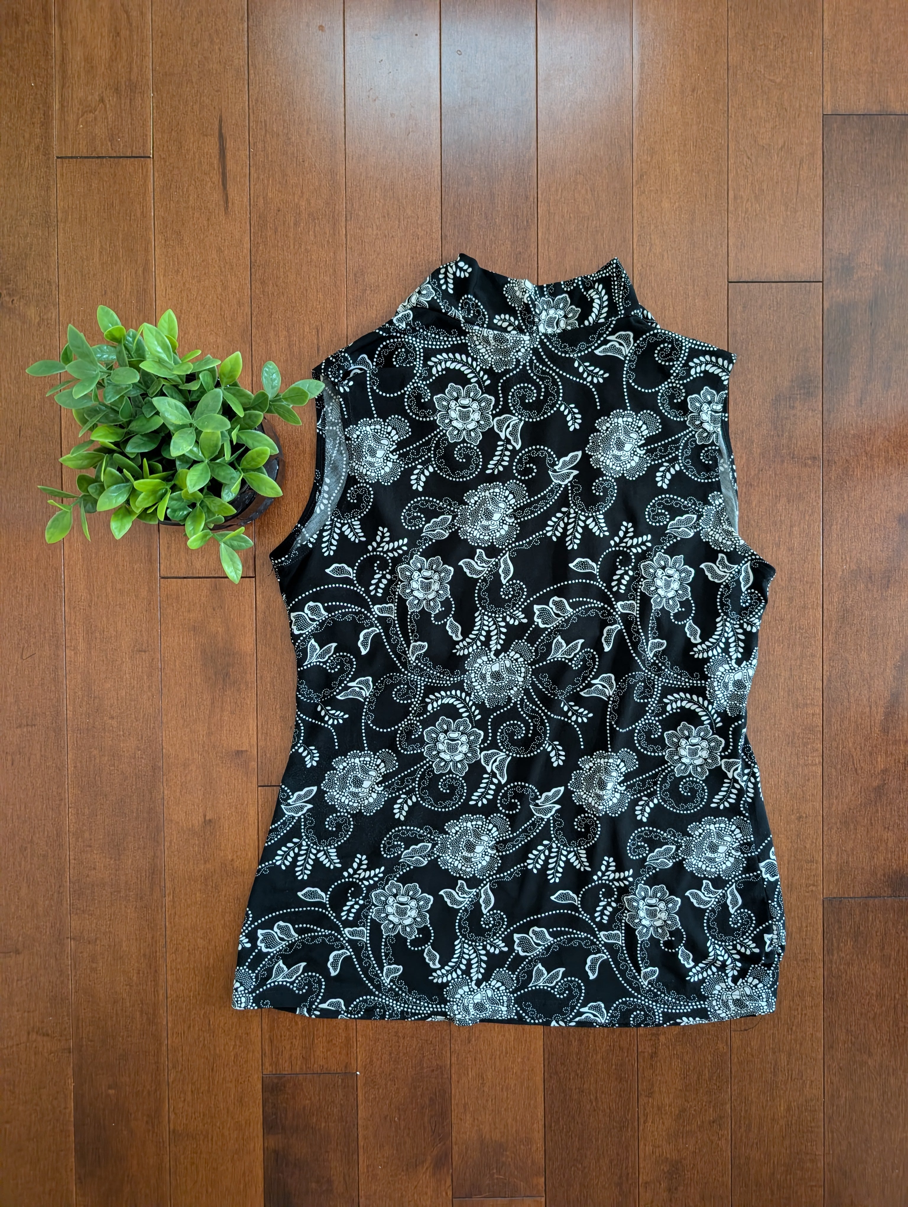 FUNKY Y2K FLORAL LOW CUT VINTAGE TOP