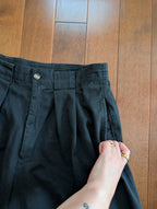 BLACK PLEATED VINTAGE TROUSER SHORTS