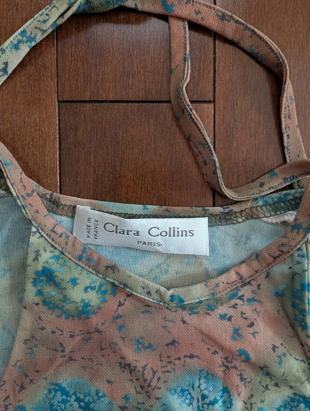 CLARA COLLINS Y2K VINTAGE ABSTRACT PRINT HALTER TSHIRT TOP