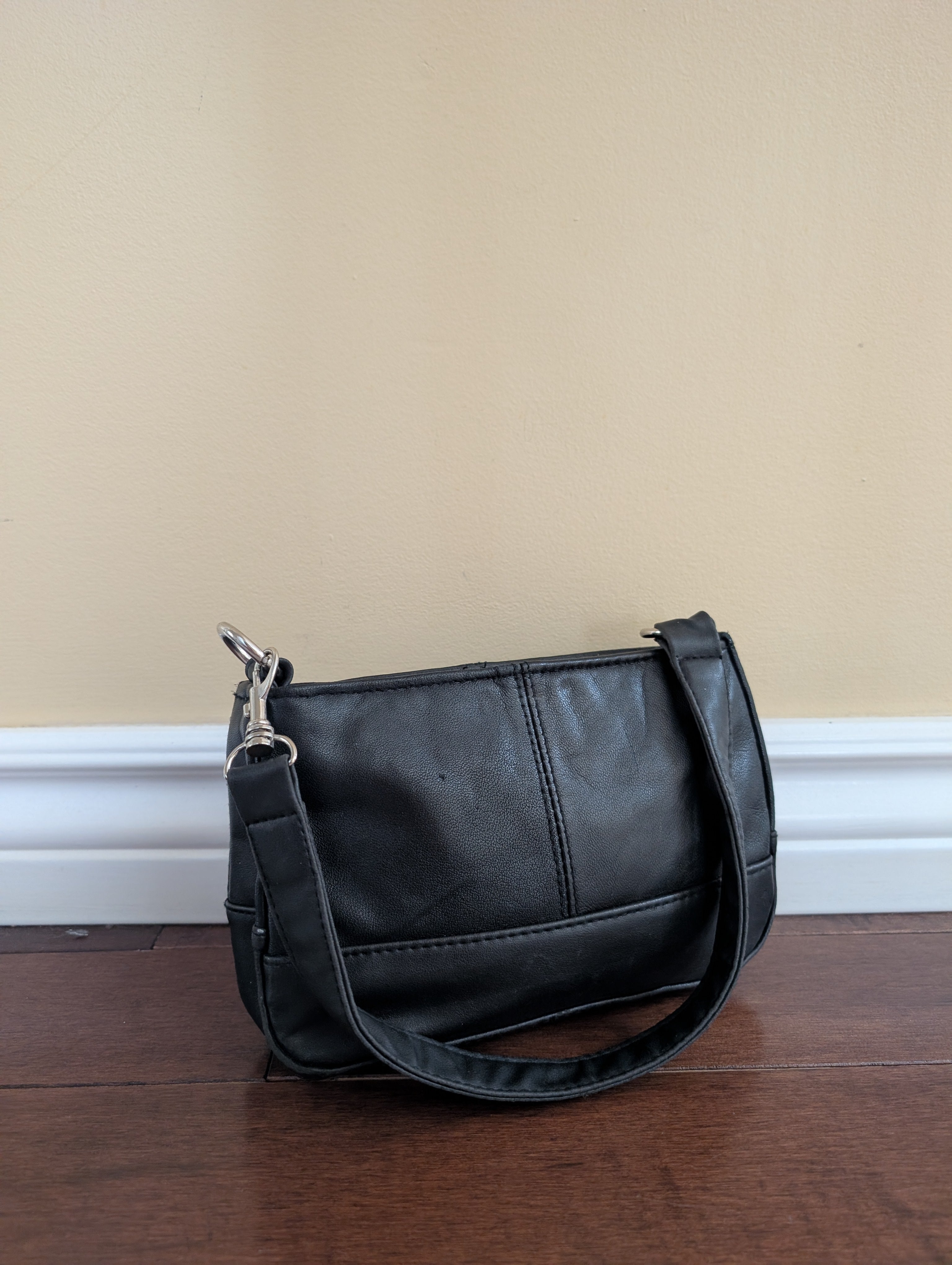 Y2K CLASSIC LEATHER VINTAGE MINI BAG