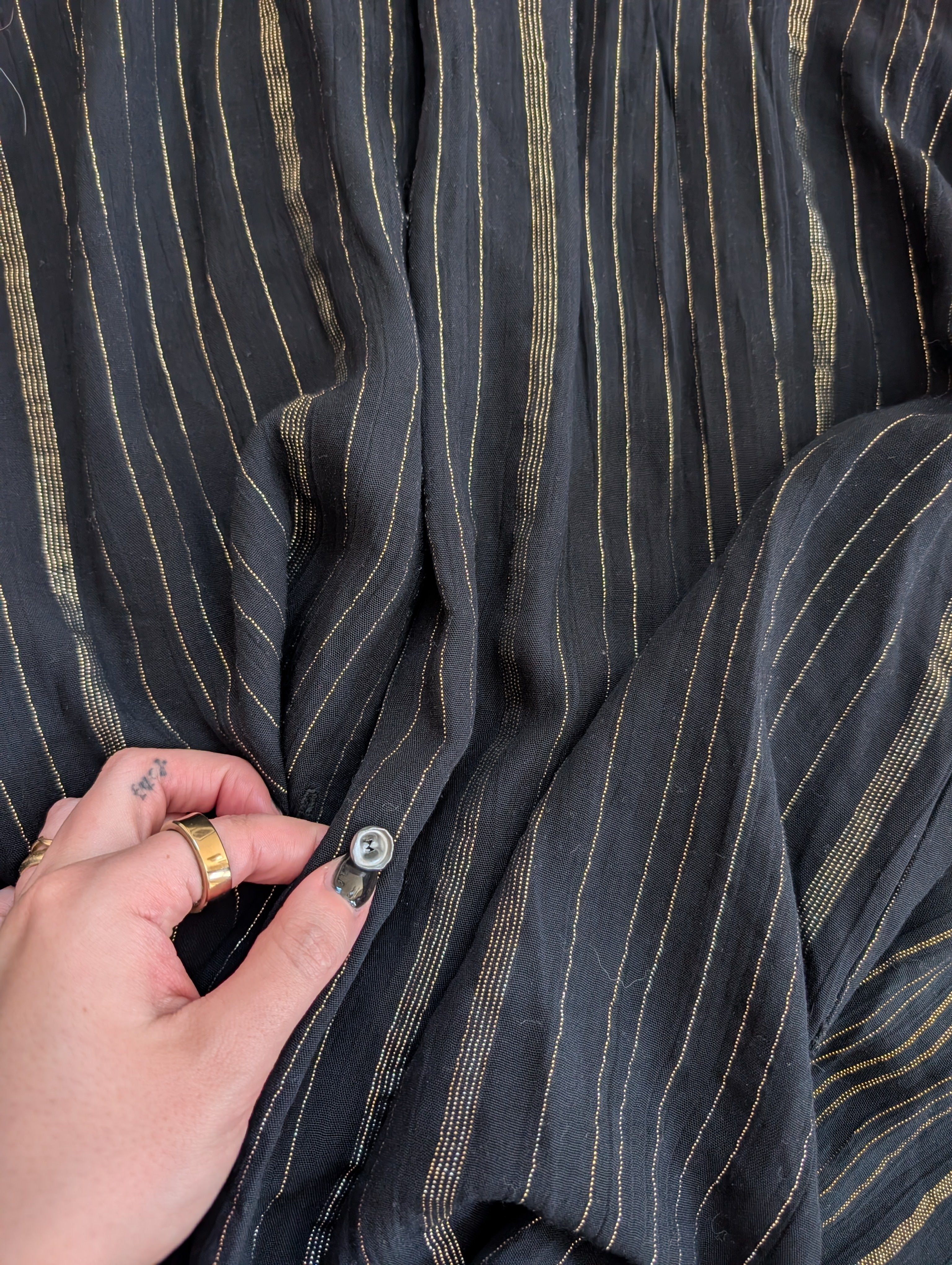 BLACK & GOLD 90s VINTAGE PJ LOUNGEWEAR SET