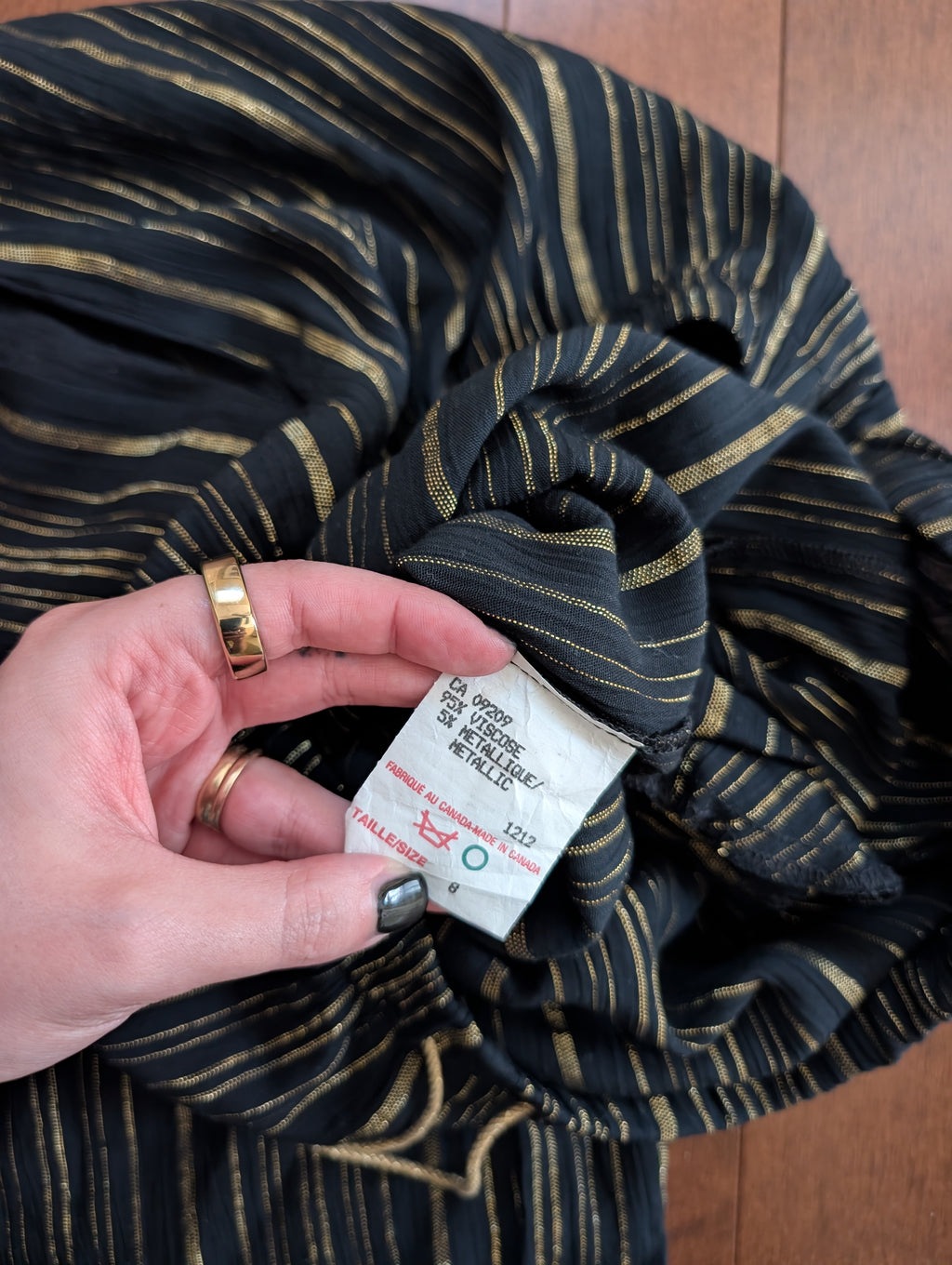 BLACK & GOLD 90s VINTAGE PJ LOUNGEWEAR SET