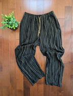 BLACK & GOLD 90s VINTAGE PJ LOUNGEWEAR SET
