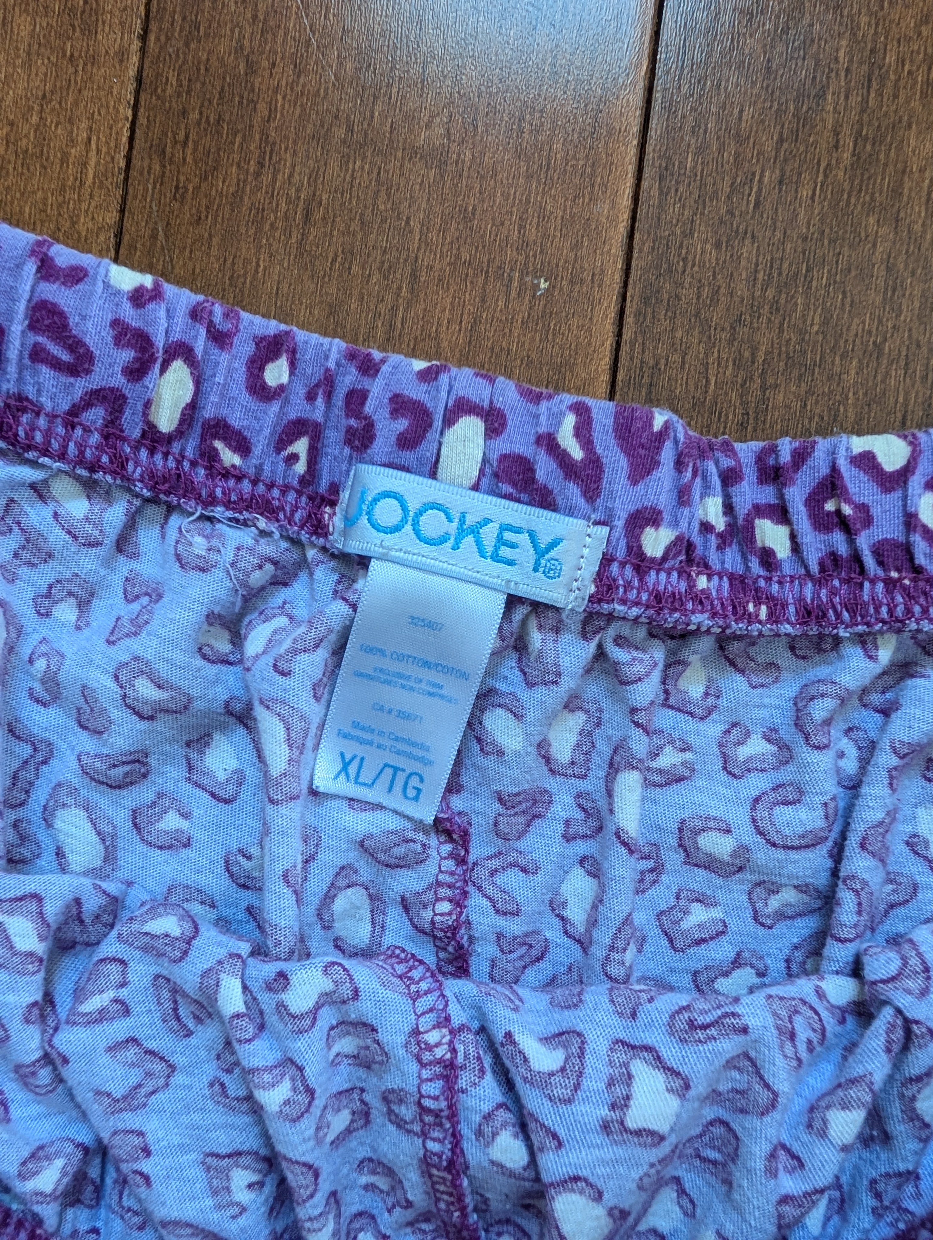Y2K PURPLE LEOPARD PRINT VINTAGE SWEATSHORTS