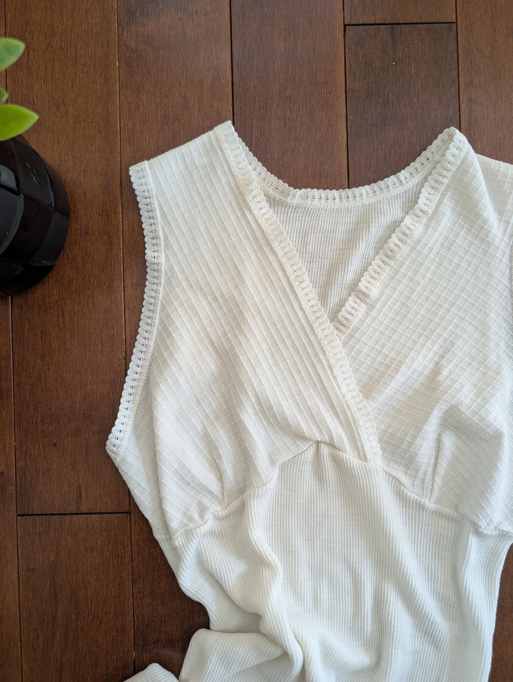 90s LACE EDGE COTTON WRAP TOP