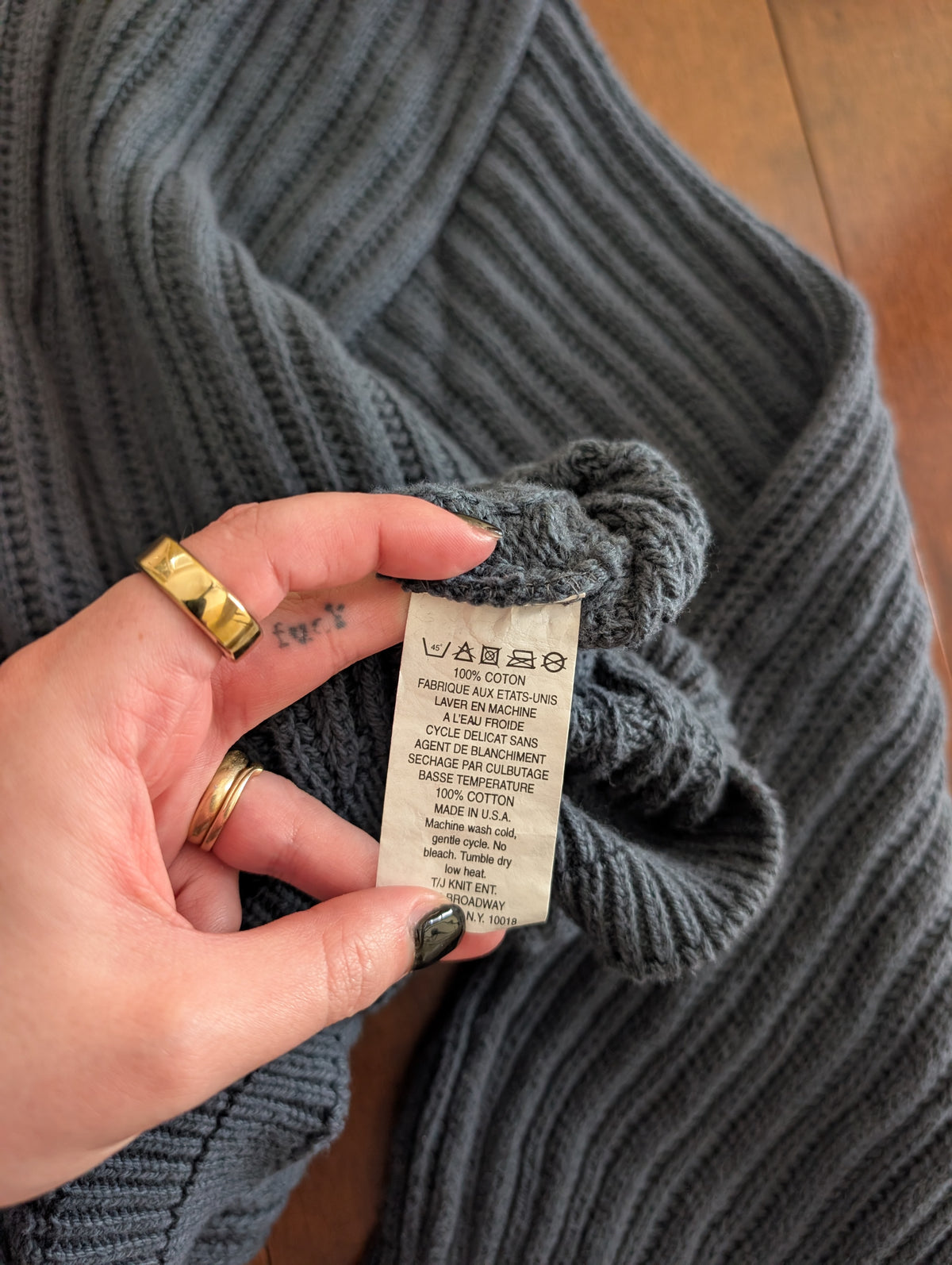 SOFT CHUNKY KNIT VINTAGE SWEATER