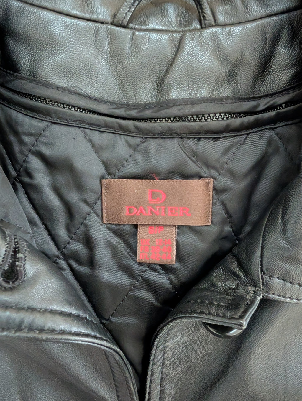DANIER VINTAGE Y2K LEATHER JACKET