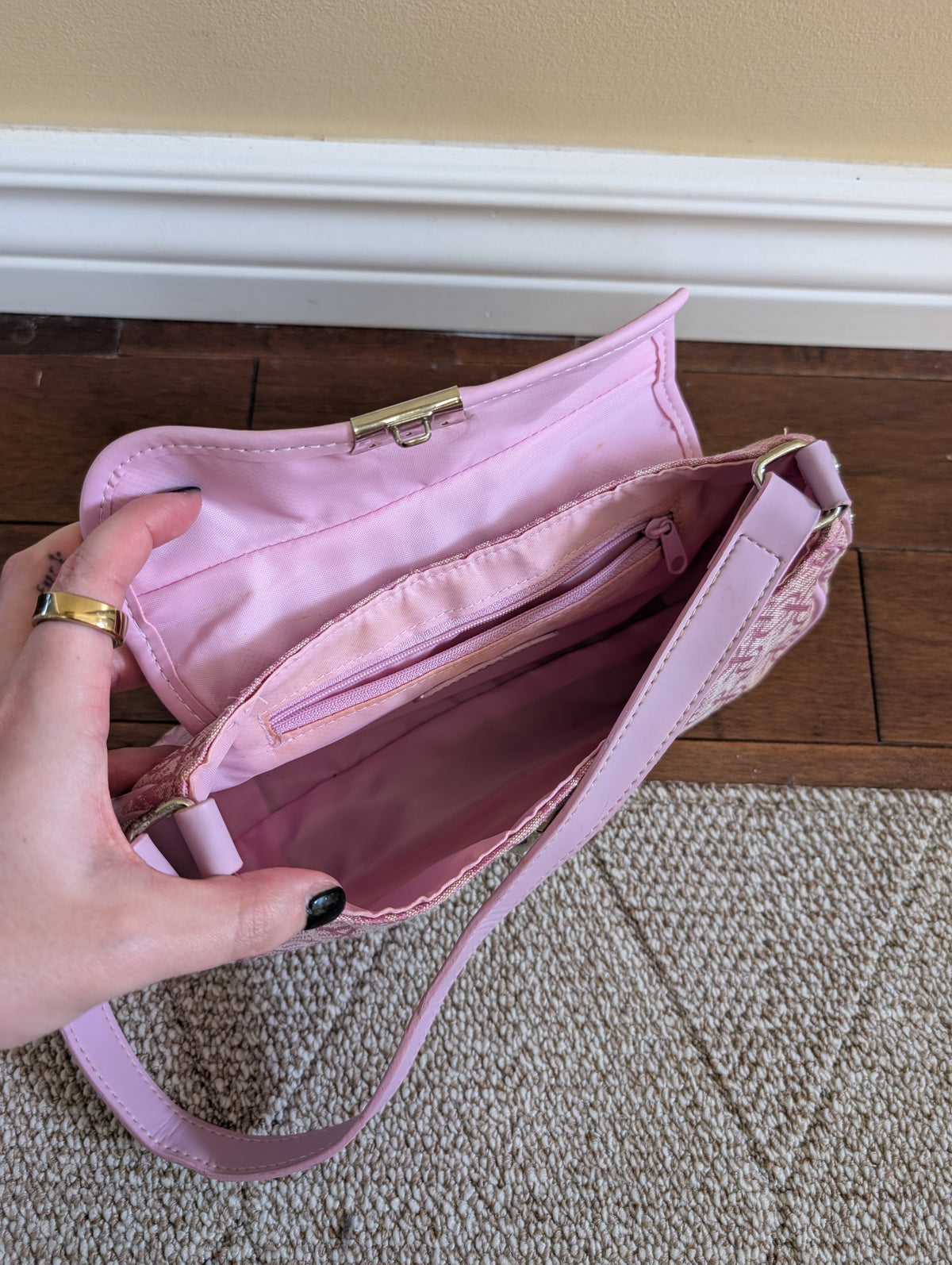 Y2K XO VINTAGE BABY PINK MINI BAG