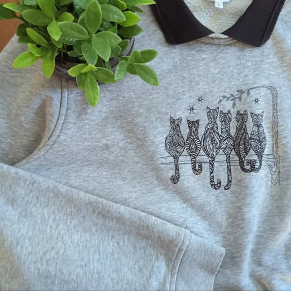NORTHERN REFLECTIONS CAT PRINT VINTAGE COLLARED SWEATSHIRT