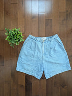 CLASSIC LIGHT WASH VINTAGE 1990s JEAN SHORTS