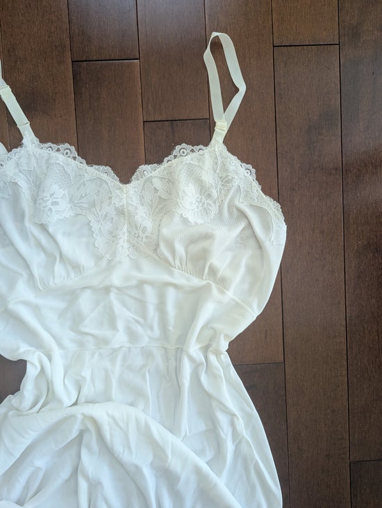 WHITE SATIN LACE DETAIL VINTAGE SLIP DRESS