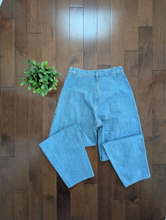 VI PETITES MEDIUM WASH VINTAGE HIGH WAIST BARREL JEANS