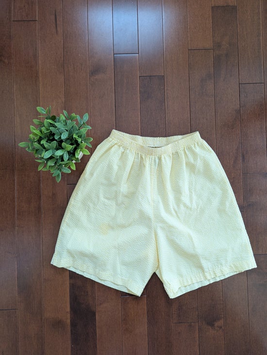 PASTEL YELLOW STRIPED VINTAGE BOXER SWEATSHORTS