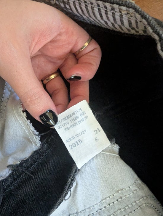 LEE BLACK WASH VINTAGE 1990s BAGGY JEAN SHORTS