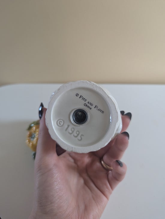 FITZ & FLOYD 1995 VEGTABLE BASKET CERAMIC VINTAGE SALT & PEPPER SHAKERS