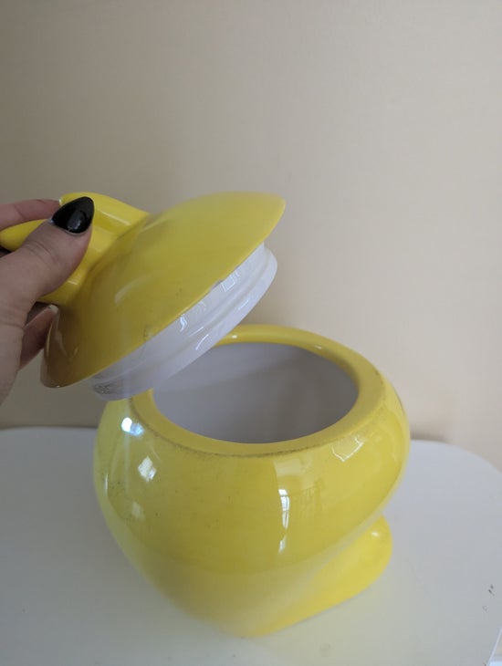 LOONEY TUNES 1998 TWEETY CERAMIC VINTAGE COOKIE JAR