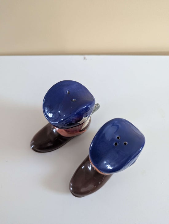 TEXAS COWBOY BOOTS VINTAGE CERAMIC SALT & PEPPER SHAKERS