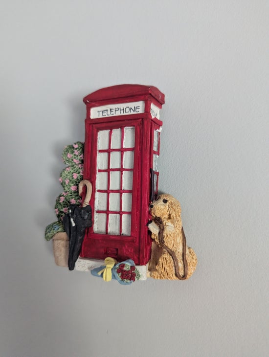 MICHAEL'S SUMMER BREEZE 2401 'WAITING AT THE PHONE BOOTH' VINTAGE 1989 WALL DECOR